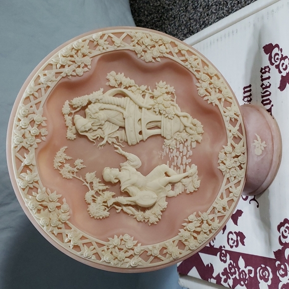 Bradex 1988 Romeo & Juliet Shakespearean Lovers Incolay Stone Collector's Plate - Picture 2 of 16